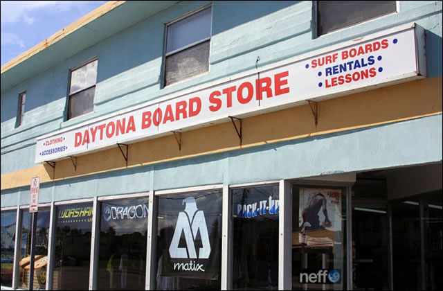 daytona board store